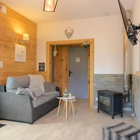 شاليه La Petite Chaumiere Avec Sauna