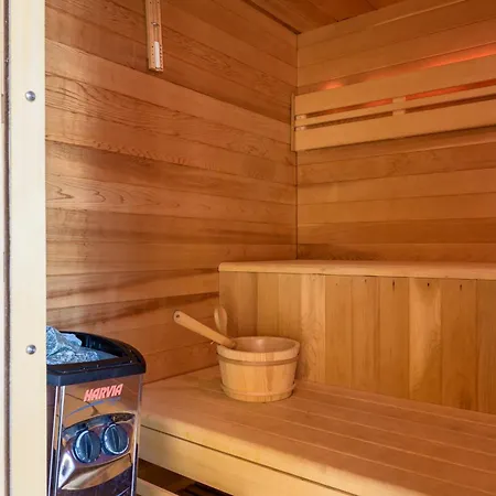 شاليه La Petite Chaumiere Avec Sauna سانت موريس سور موسيل